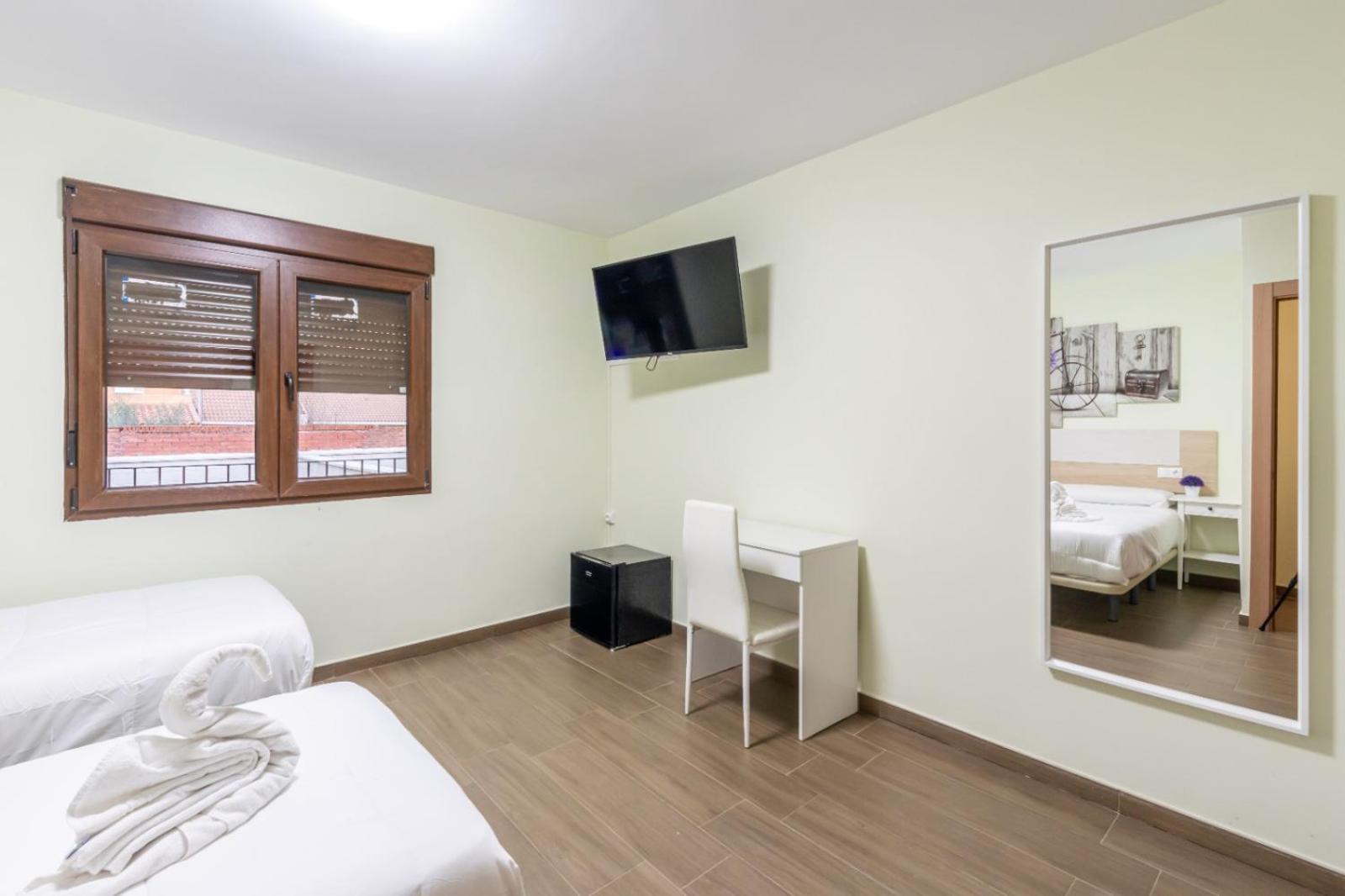 Otero & Elma 2 Hotel Alovera Екстериор снимка